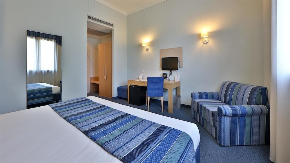 Best Western Hotel Cristallo Mantova Virgilio Esterno foto
