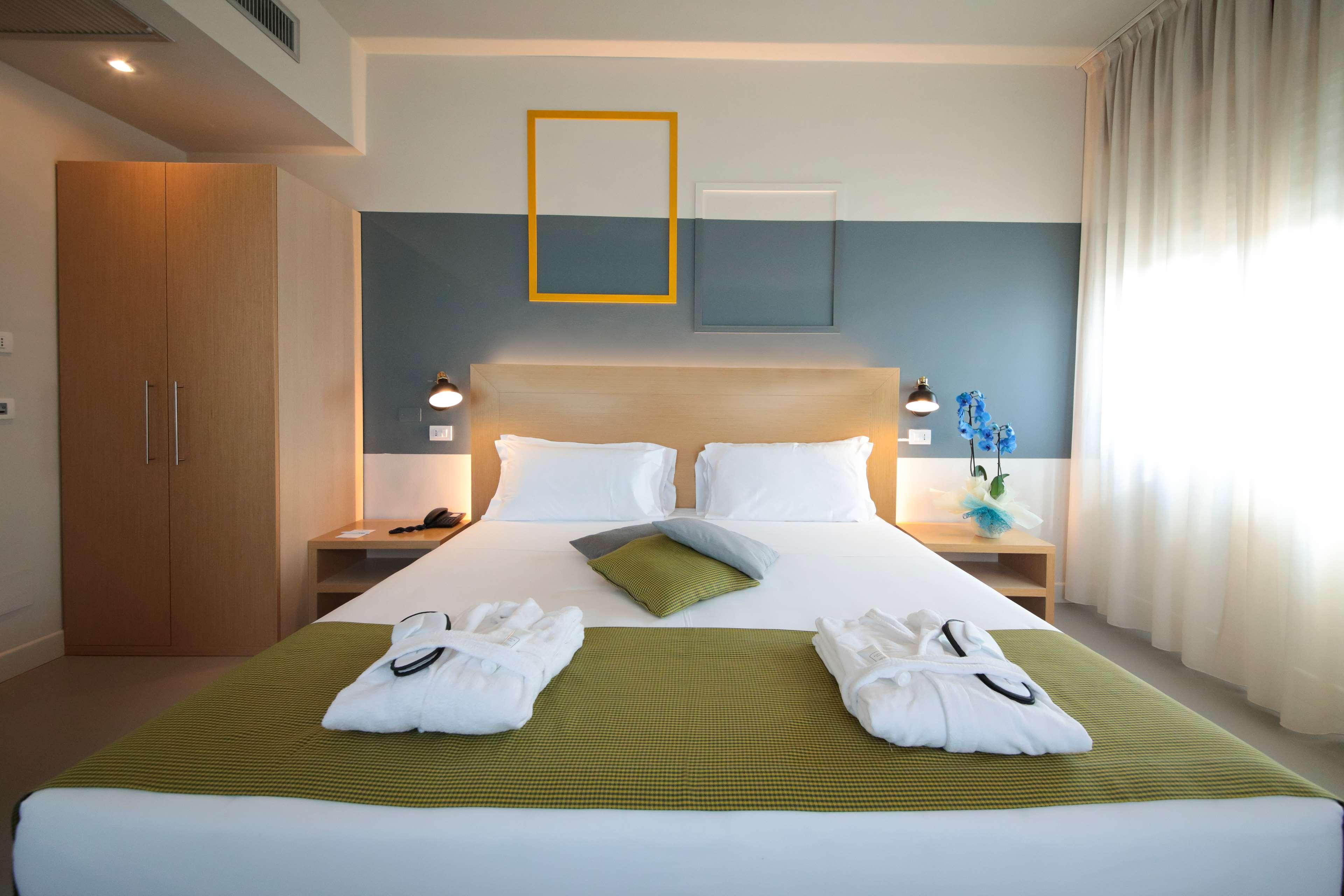 Best Western Hotel Cristallo Mantova Virgilio Esterno foto
