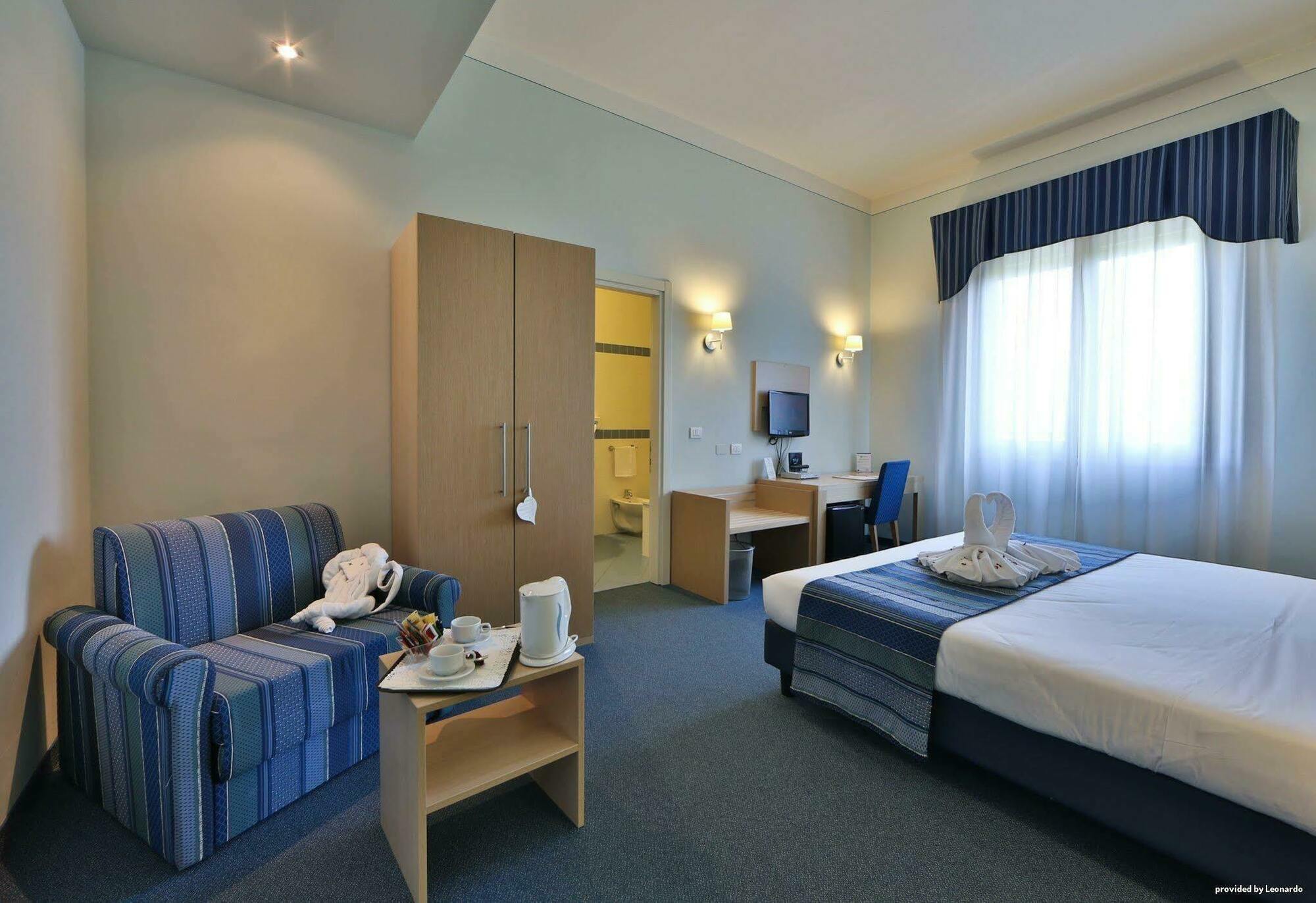 Best Western Hotel Cristallo Mantova Virgilio Esterno foto